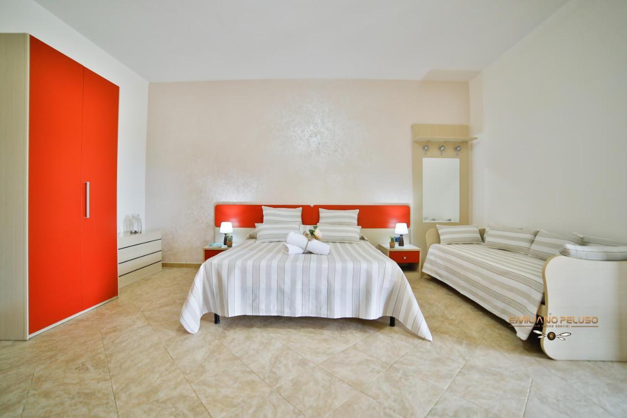 B&B La Casa Di Attilio Porto Cesareo Exteriör bild