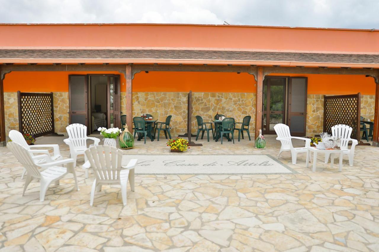 B&B La Casa Di Attilio Porto Cesareo Exteriör bild